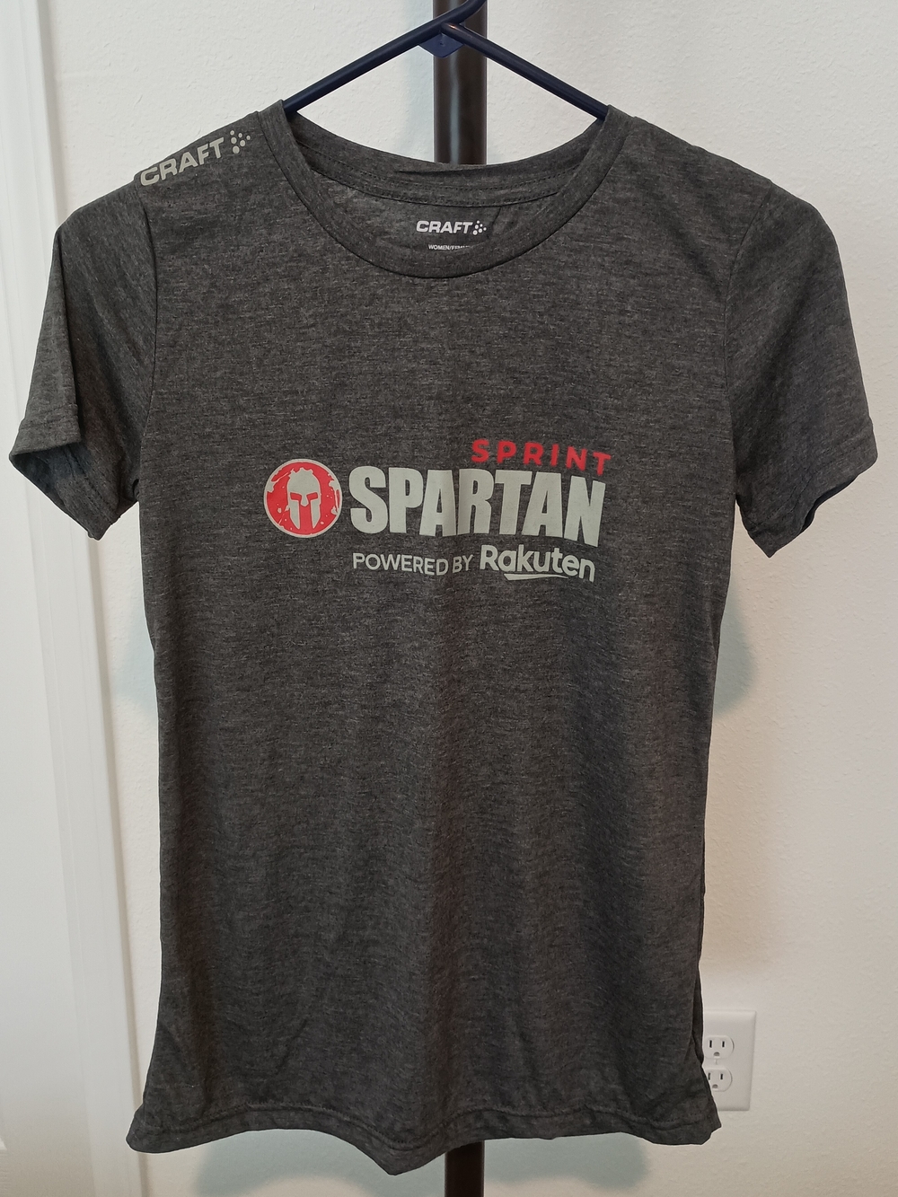 Women's Medium Craft Sprint Spartan Workout Tee Powered By Rakuten Charcoal